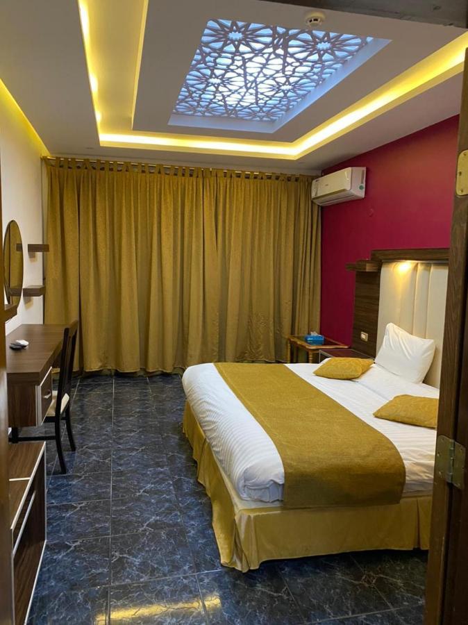 Al Anbat Hotel & Restaurant Wadi Musa Exterior foto
